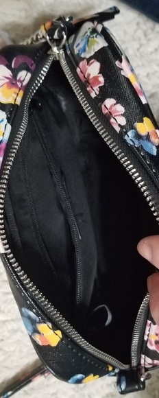 Nine West Crossboady Purse - Picture 4 of 4